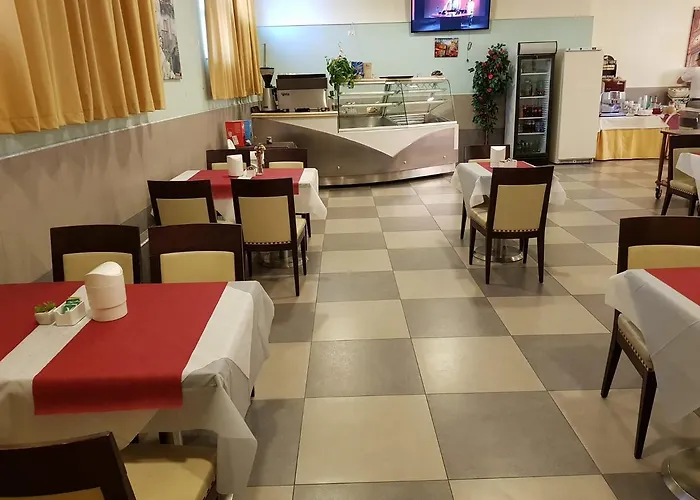 Capodichino International 4*