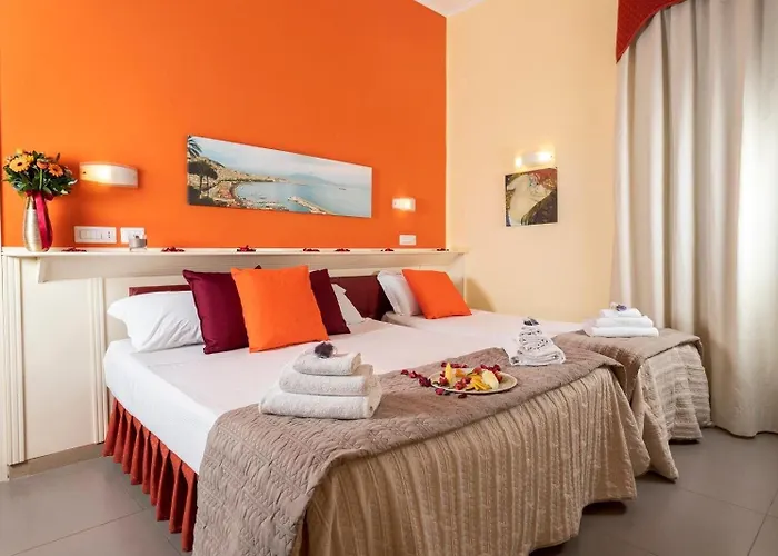 Capodichino International 4*