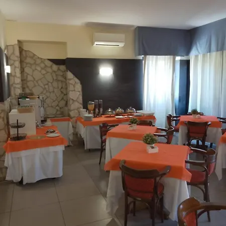 Hotel Capodichino International 4*