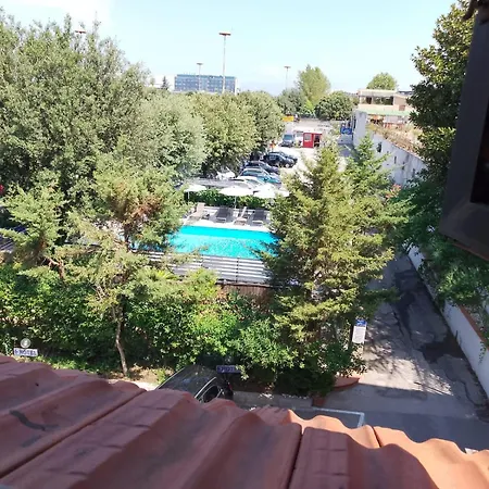 Отель Capodichino International 4*