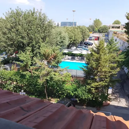 Capodichino International Otel 4*