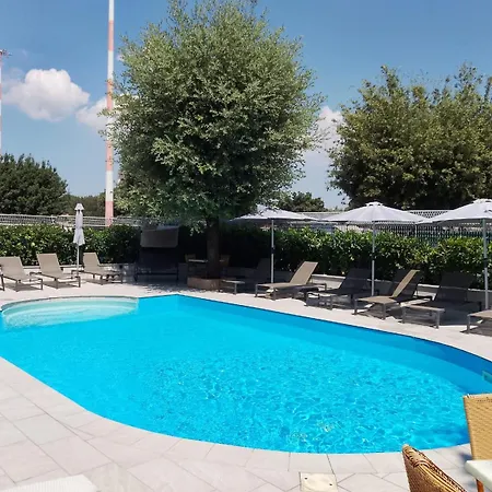 Capodichino International Hotel 4*
