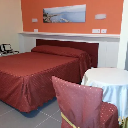 Capodichino International Hotell 4*