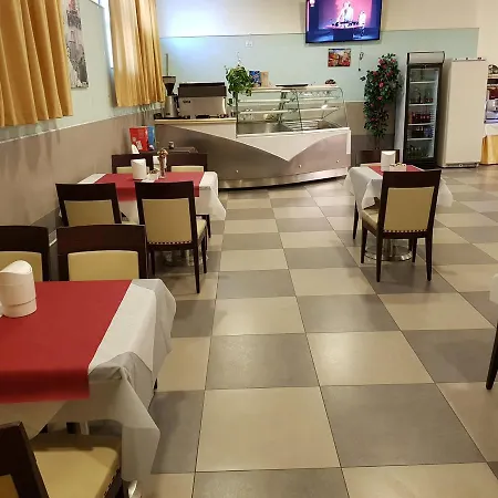 Capodichino International 4*
